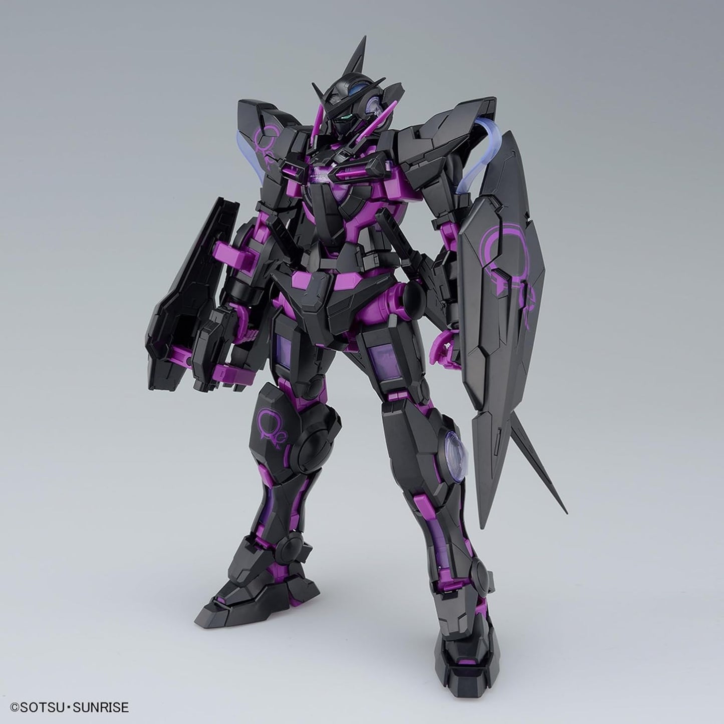 Bandai MG 1/100 Gundam Exia Recirculation Color Neon Purple Ecopla Figure